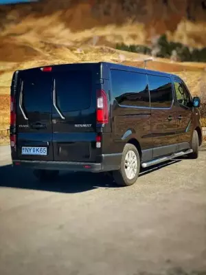Renault Trafic for rent in Iceland